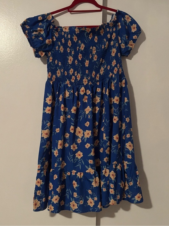 Dresses & Skirts - Women's 2X Blue Floral Smocked off the shoulder Sundress